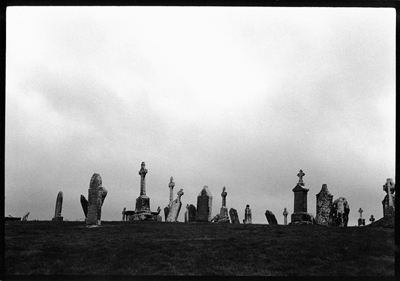 Harry Kneissl: Clonmacnoise II